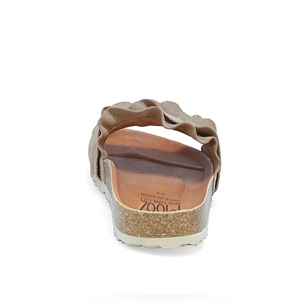 Miz Mooz New York City, Rocio - Picture 3 of 9